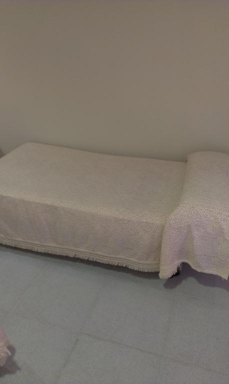 Hostal Bisbal Only Adults No Ac Valencia Ruang foto