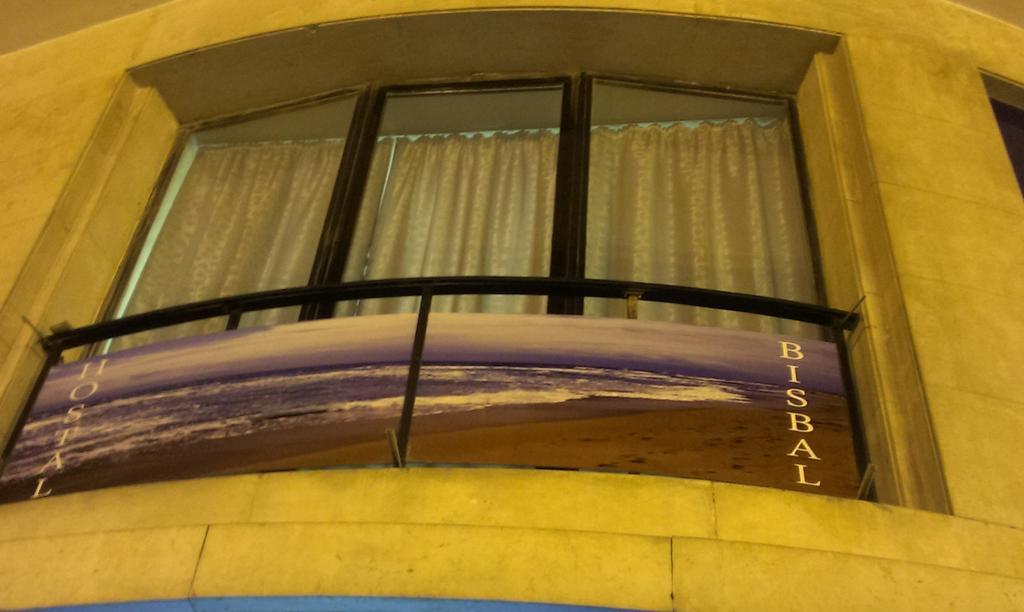Hostal Bisbal Only Adults No Ac Valencia Bagian luar foto